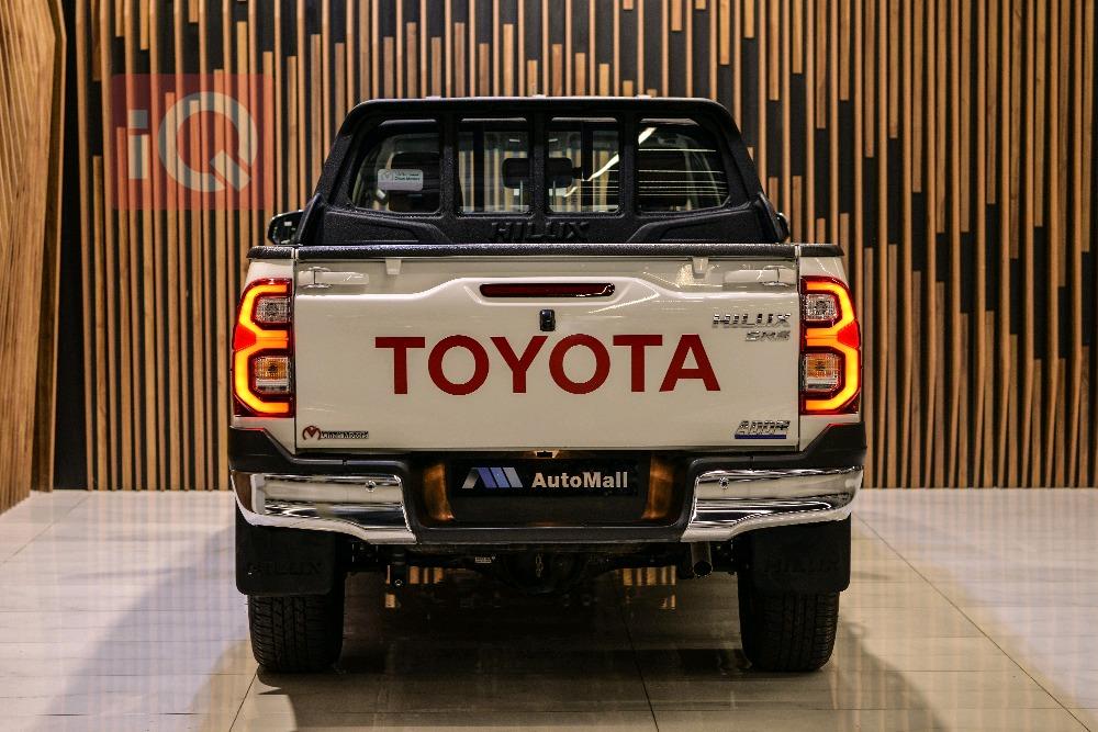 تويوتا هايلوكس